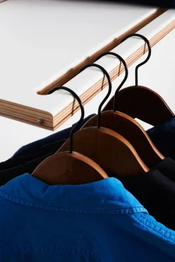 - Fläpps Hängrail - Knagerække/Hylde - Hvid*Ambivalenz Discount