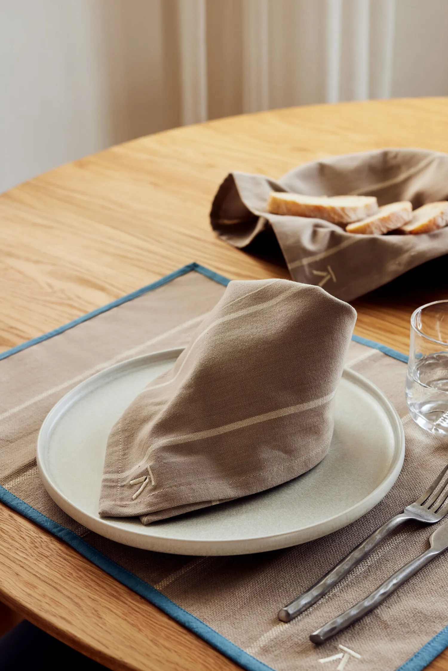 - Andersen Serviet - Beige*Andersen Furniture Discount