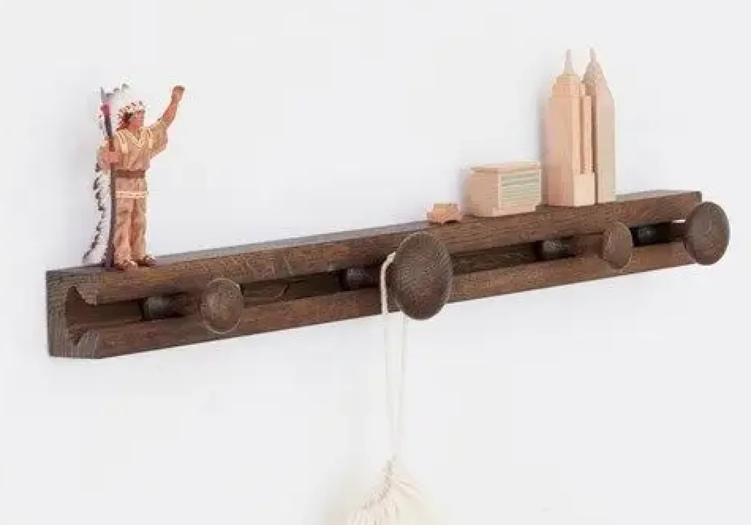 knagerække - Track 60 cm - Røget eg*Applicata New