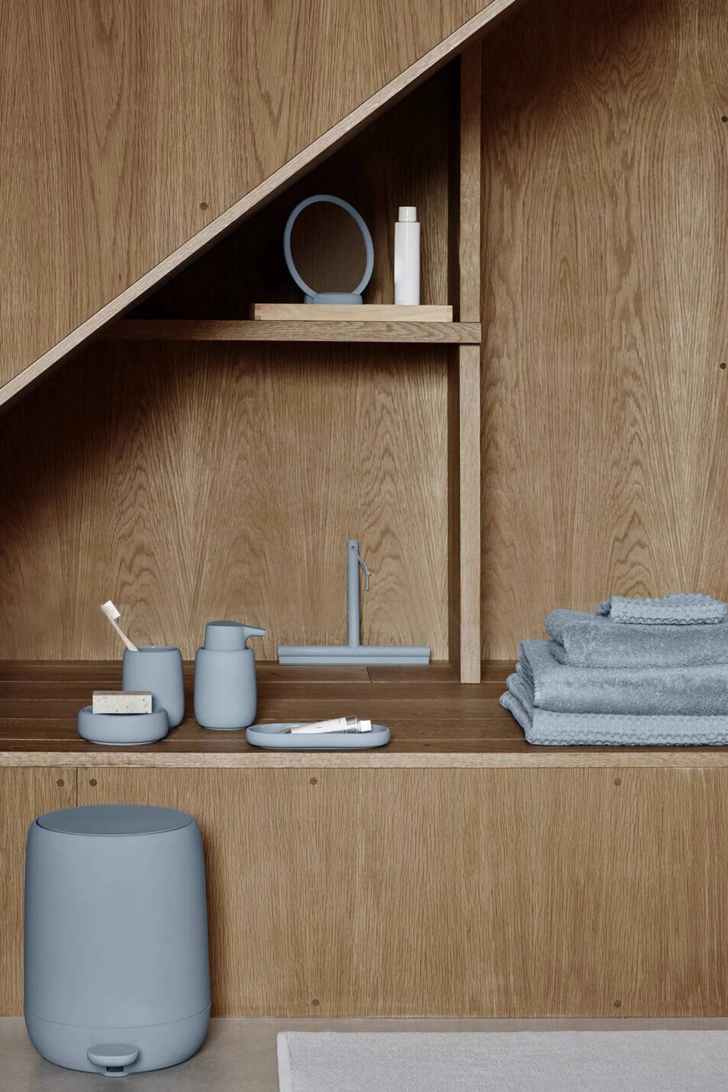 - Bruseskraber - VIPO - Magnet^Blomus Hot