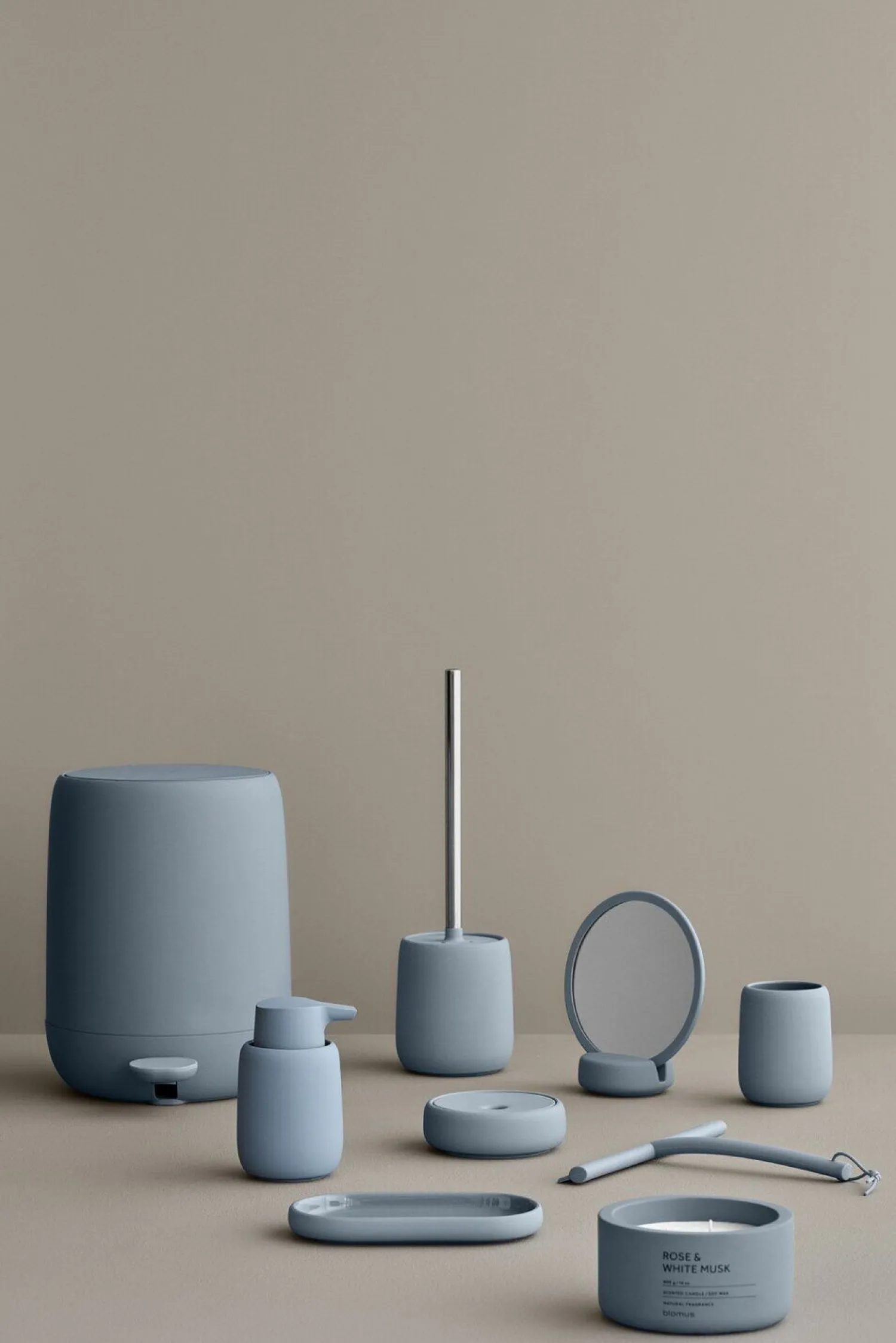 - Bruseskraber - VIPO - Magnet^Blomus Hot