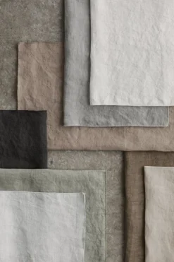 - Linen Napkin - B 42 cm, T 42 cm - Misty Rose LINEO*Blomus Hot