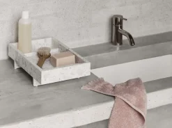 - Marble Tray - Nimbus Cloud - ABENTO - H18 x L7,5 x W30 cm*Blomus