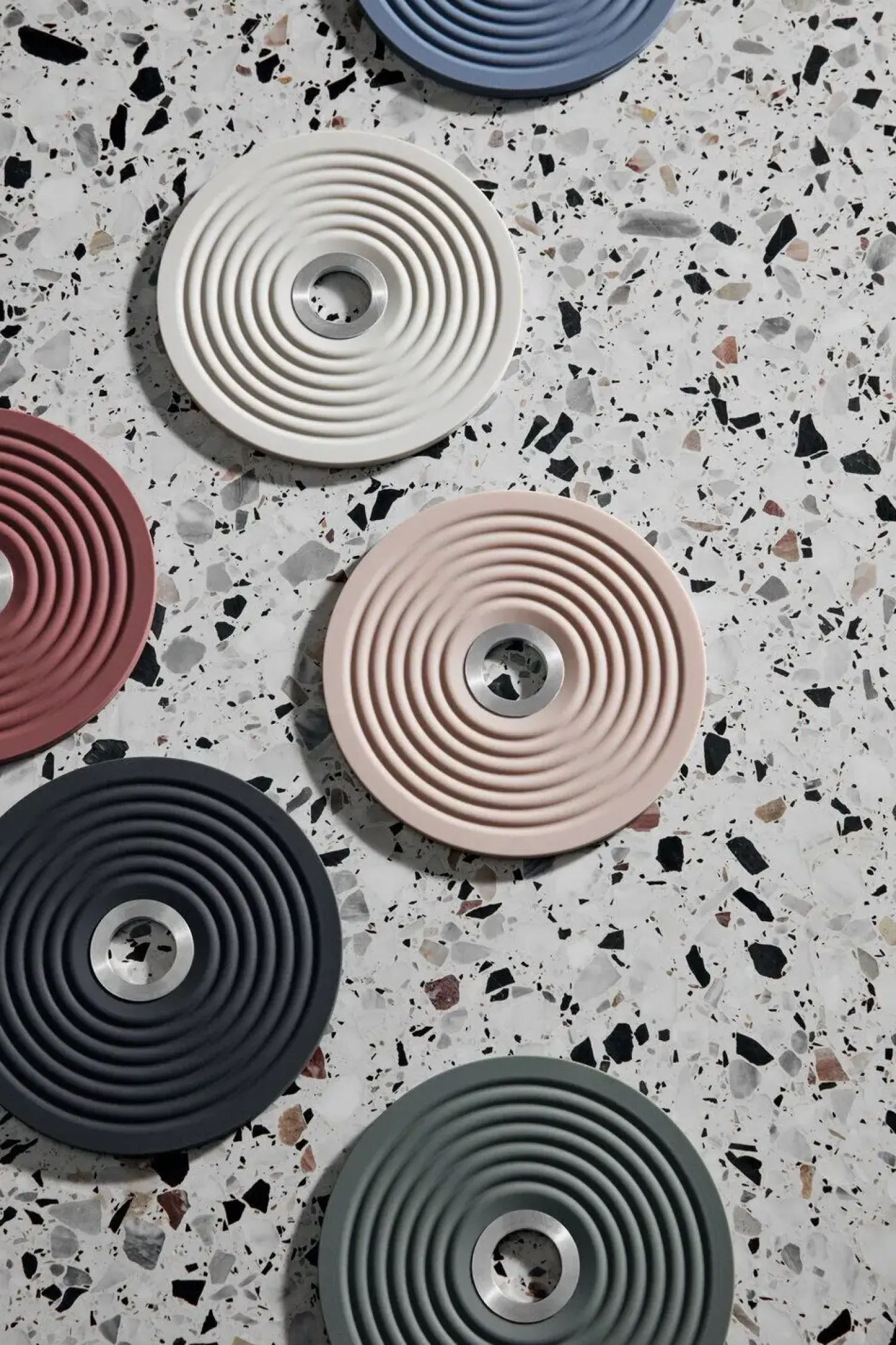 - OOLONG Bordskåner - Silikone - Beige^Blomus Hot