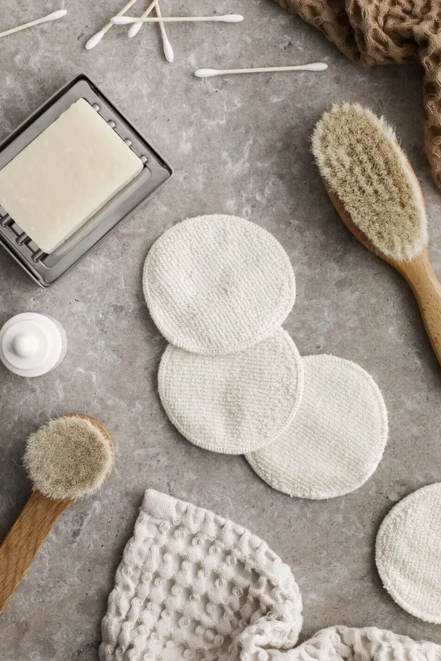 - Set of 2 Guest Hand Towels - Moonbeam - CARO^Blomus Outlet