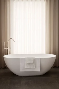 - Set of 2 Guest Hand Towels - White - CARO^Blomus Best