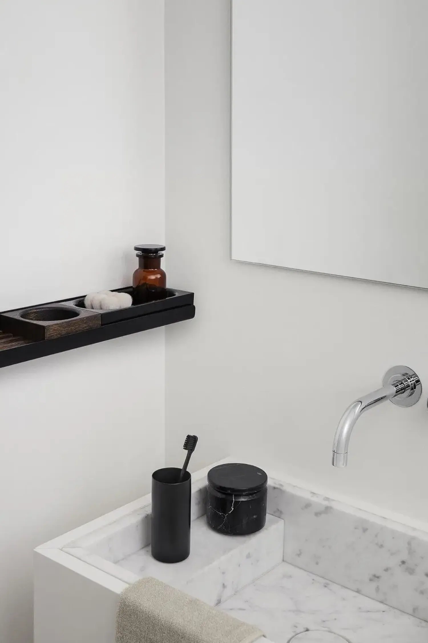 - Shower Shelf - White - MODO^Blomus Best