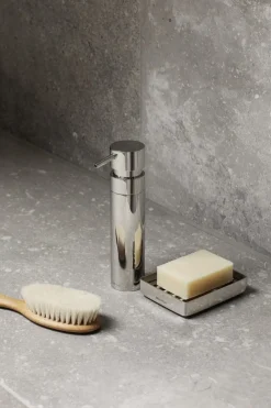 - Soap Dispenser - polished - NEXIO*Blomus Outlet