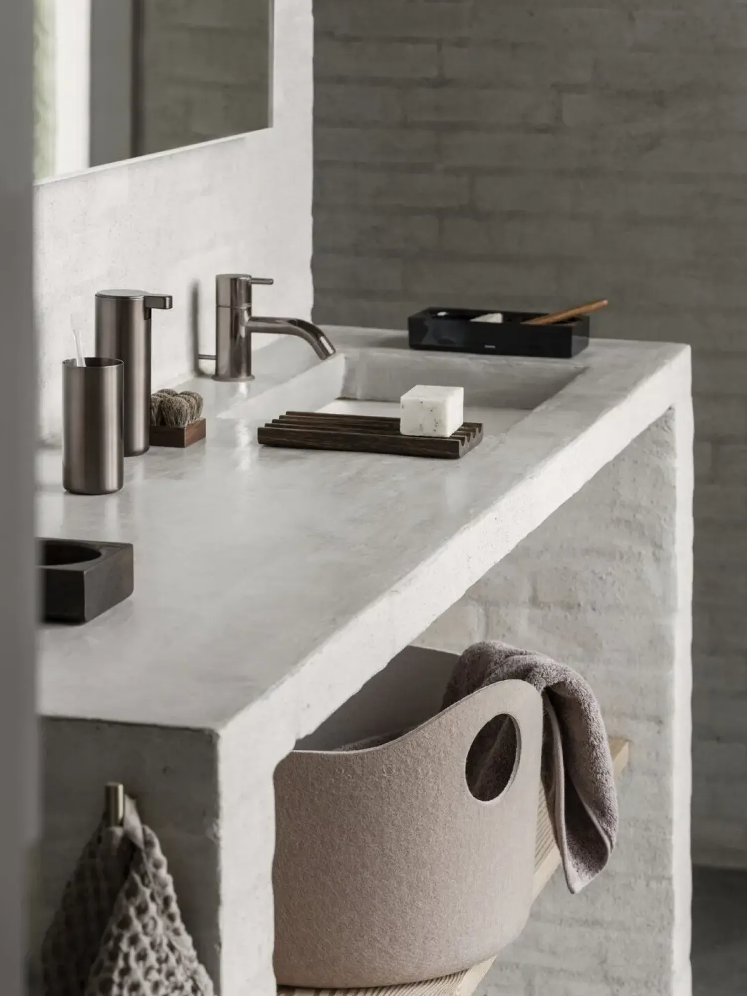 - Soap Dispenser - Burned Metal - MODO*Blomus Discount