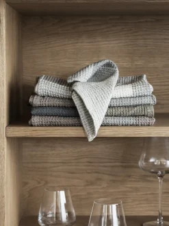 - Tea Towel, Set of 2 pcs - Mourning Dove/ Cedar Wood - GANO^Blomus Clearance