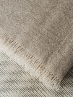 - Throw - Moonbeam - MERINO*Blomus Outlet