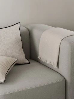 - Throw - Moonbeam - MERINO*Blomus Outlet