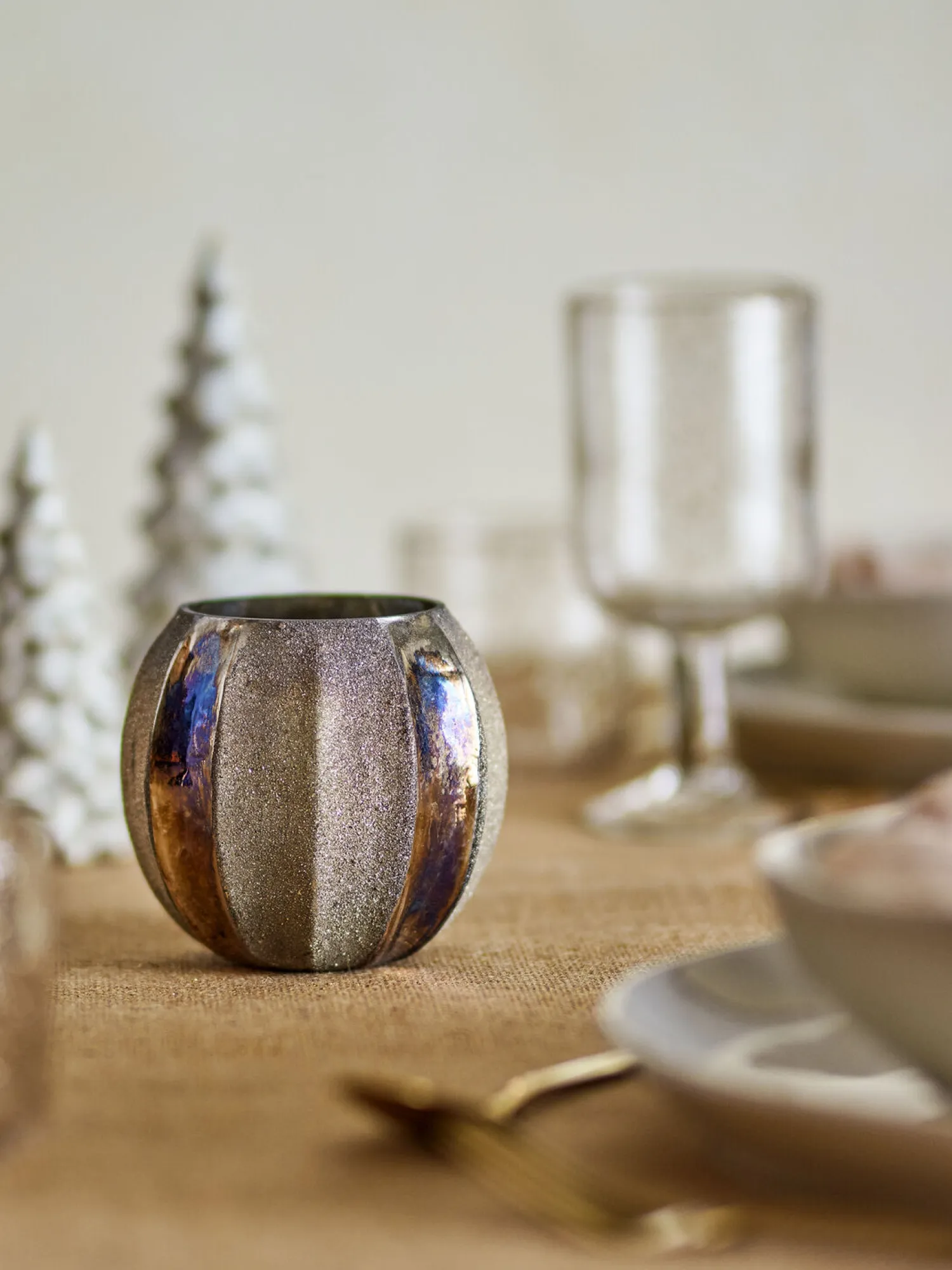 - Felecia Fyrfadsstage, Guld, Genanvendt Glas*Bloomingville