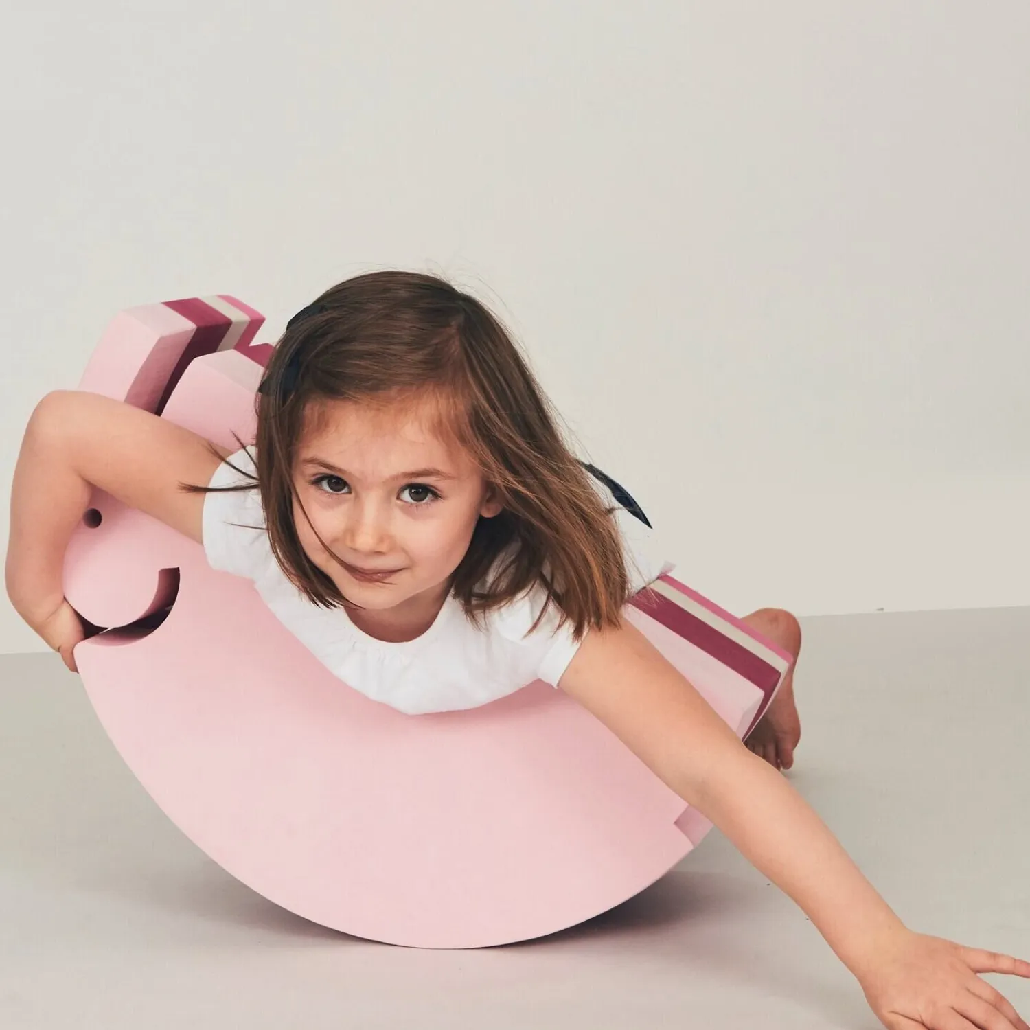 - Elefant Rose (2019)*bObles