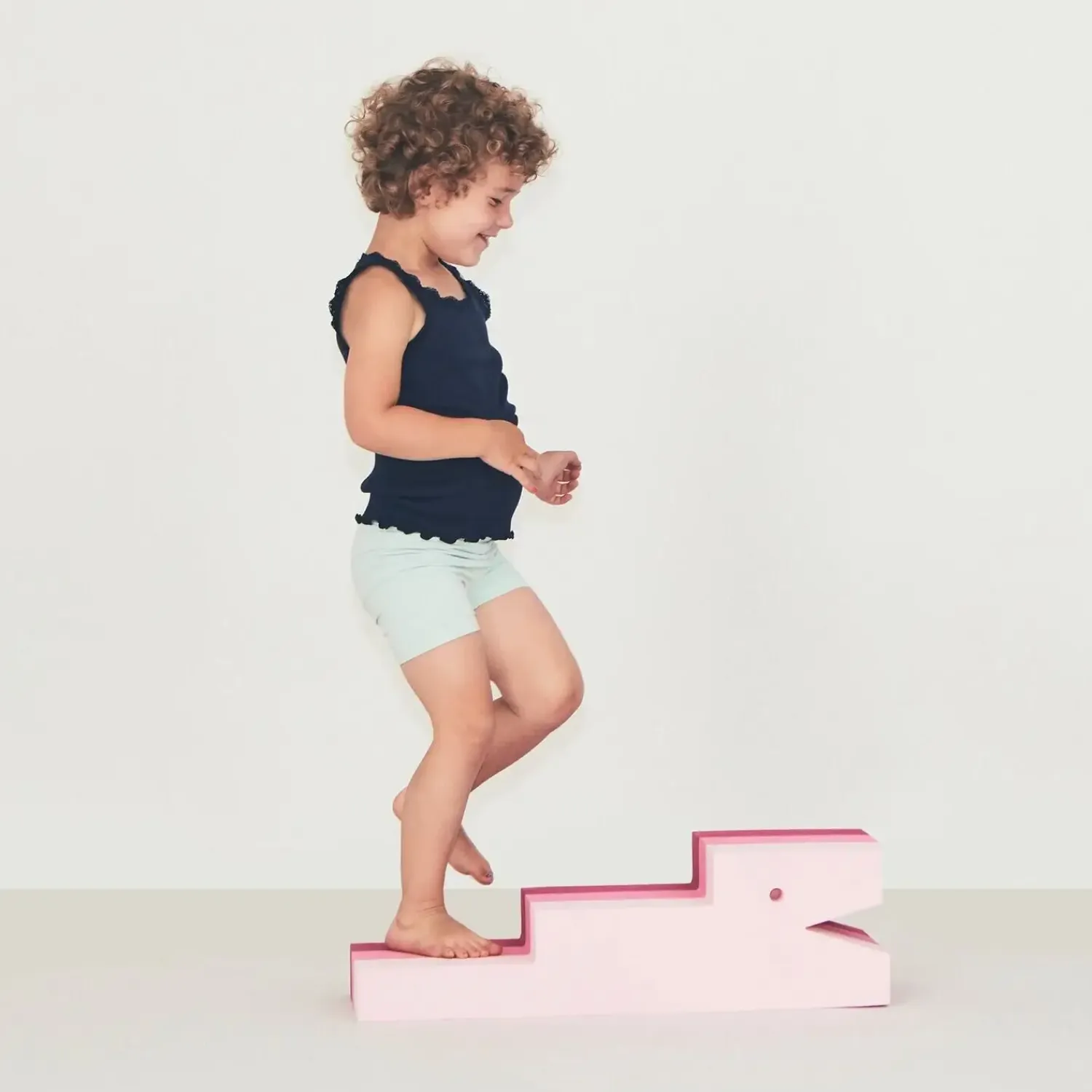 - Krokodille Rose (2019)^bObles Hot