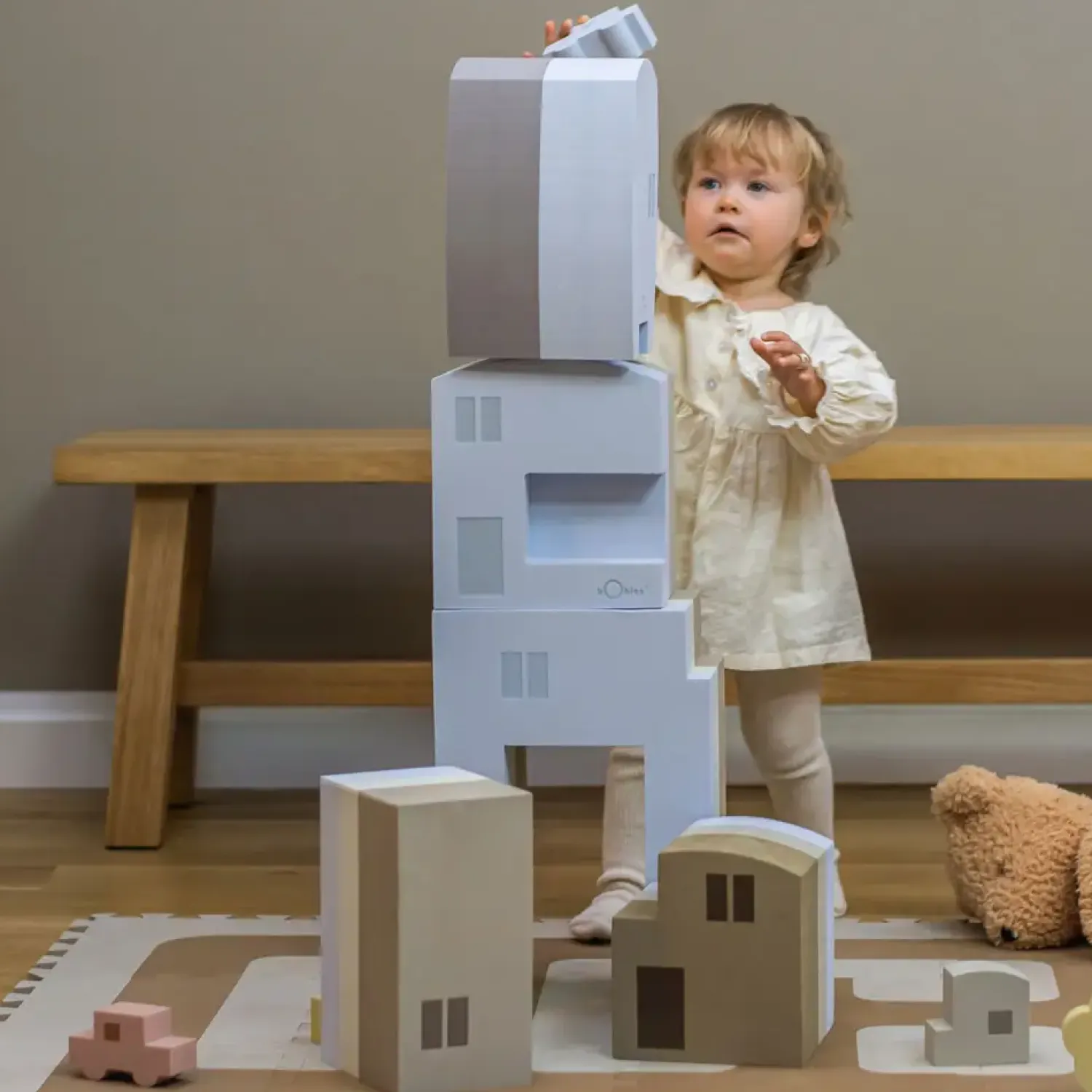 - Tumlehus - Town House Balcony - Helsinki*bObles Sale