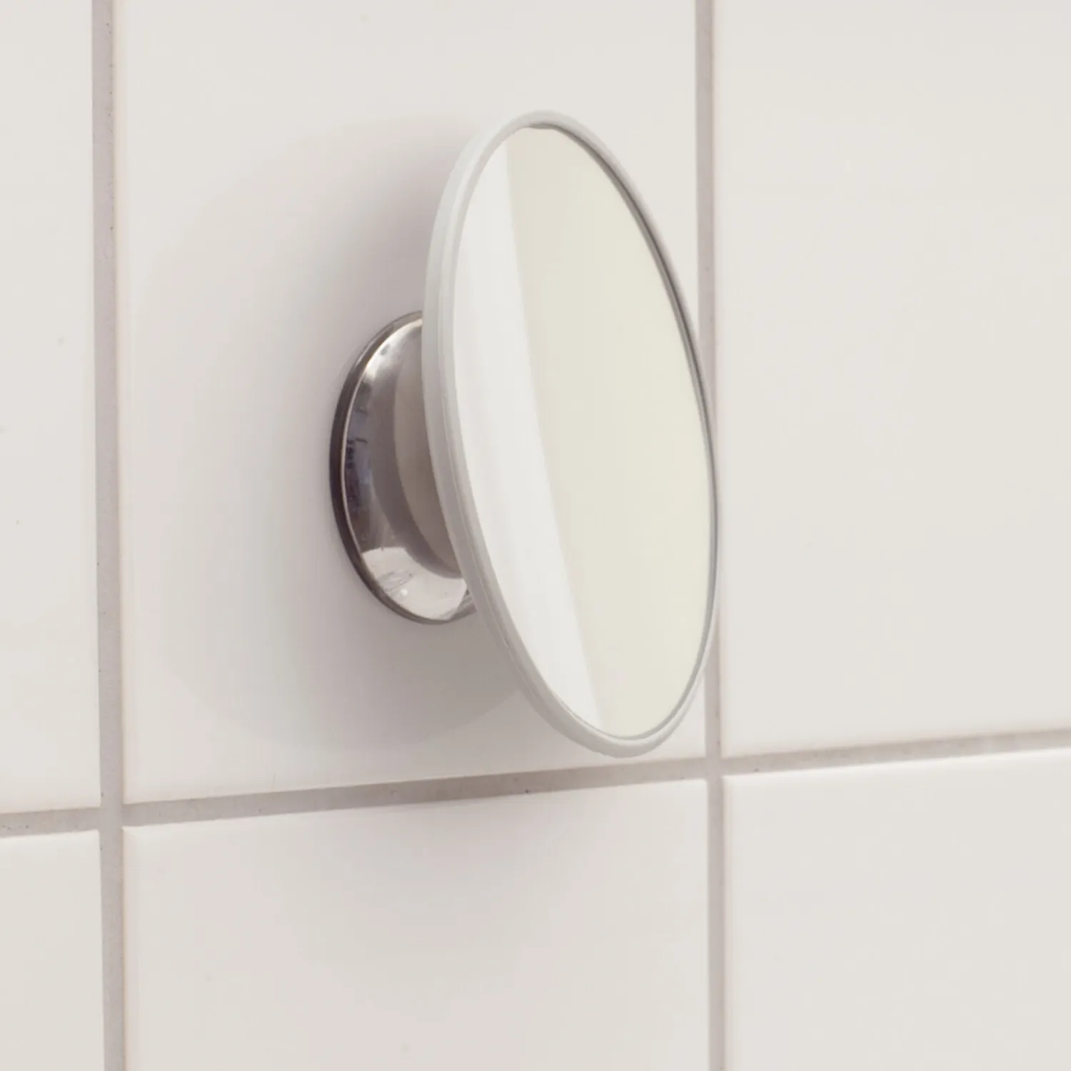 - Aftageligt Make-up spejl. (u/forstørrelse)*Bosign