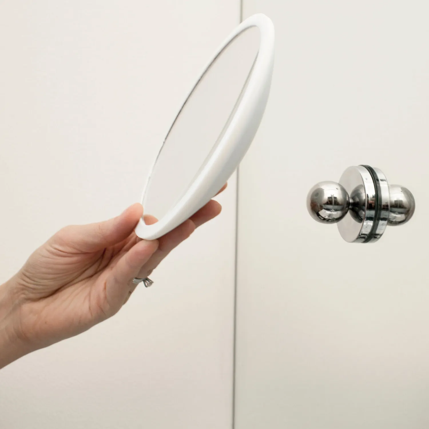 - PLUS Aftageligt Make-up spejl X10 - Hvid*Bosign Hot