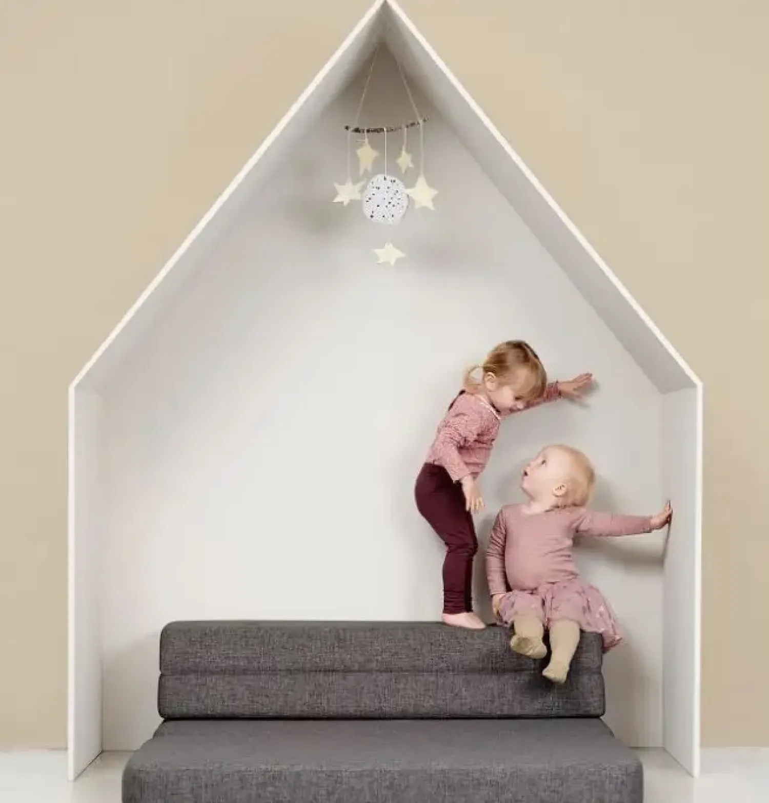 - KK 3 Fold sofa XL 140 cm - Blågrå med grå knapper^By KlipKlap