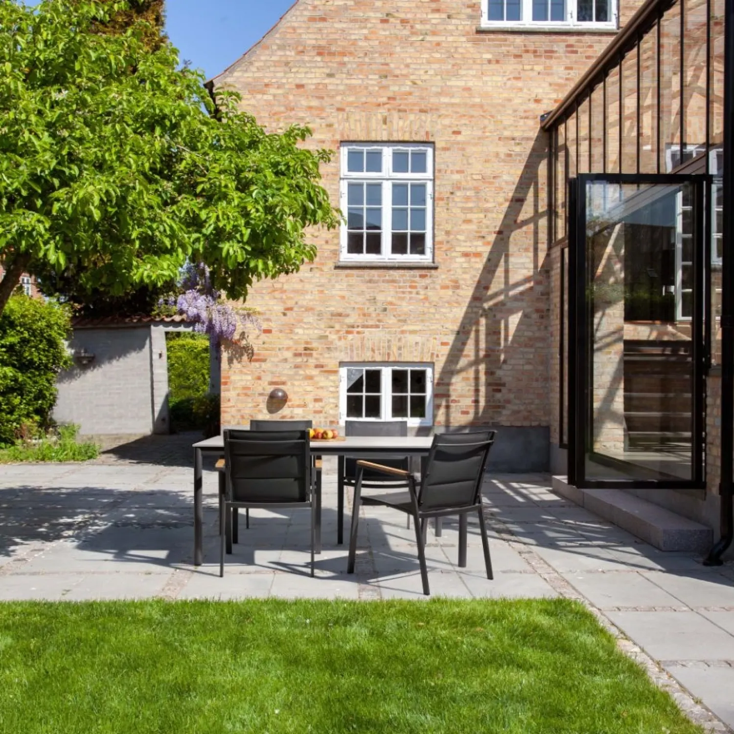 - Havebord - Mood Classic bord 167,5x100cm antracit HPL^Cinas Online