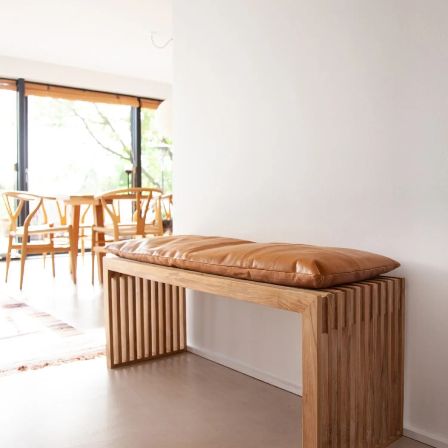 - Rib bænk 104x35cm teak*Cinas