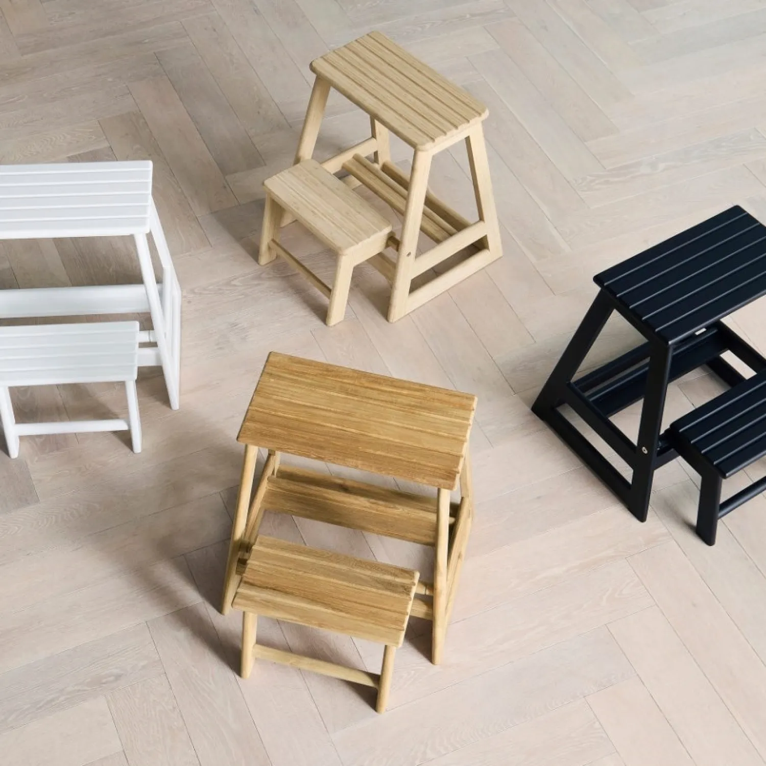 - Skala trappestige 2-trin mat sort*Cinas Outlet