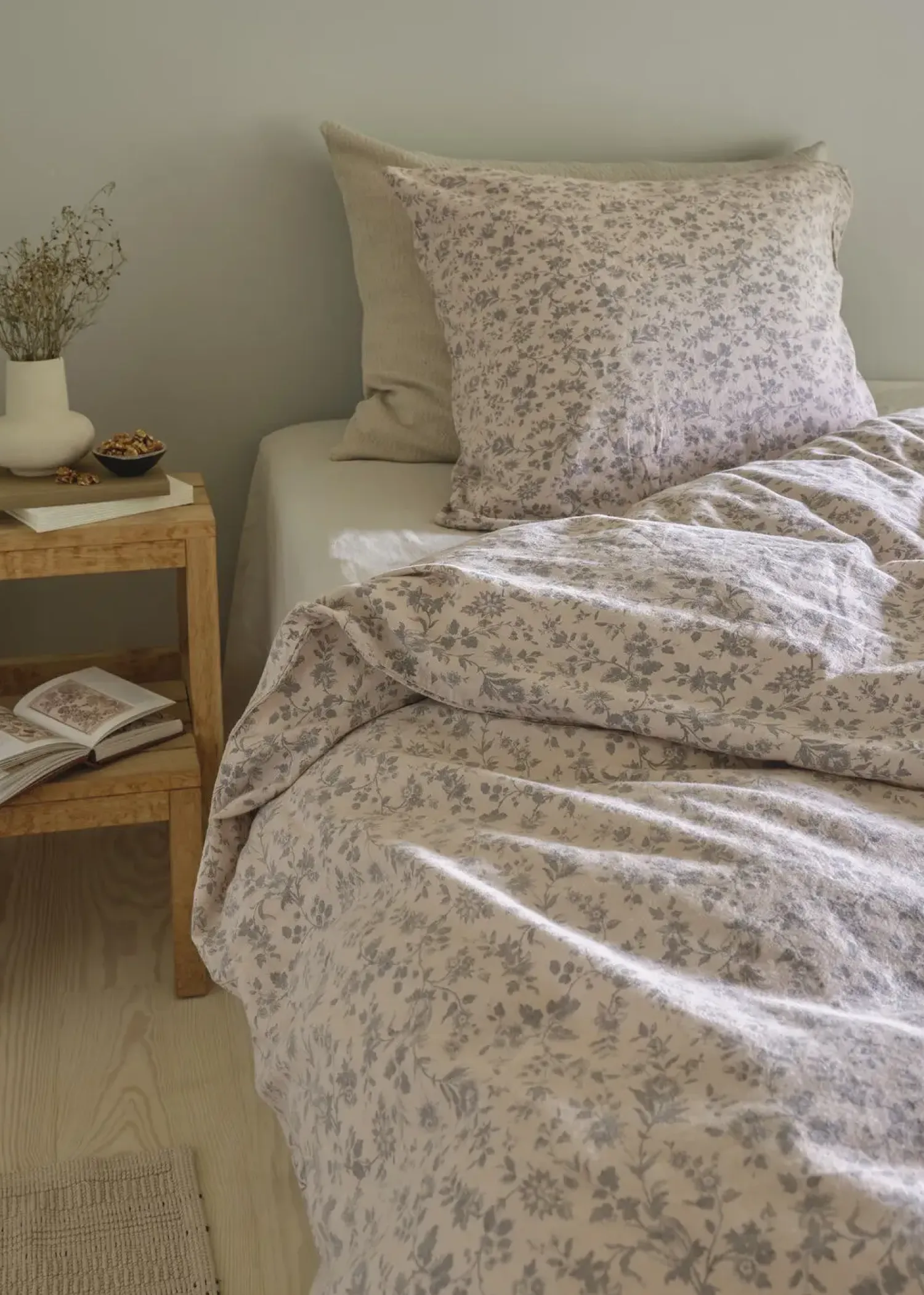 - Blossom Bed Linen - 140x220/60x63 cm - Dusty rose*Compliments