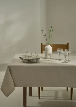 - Confetti Damask Table Cloth 150x350 cm - Moon*Compliments New