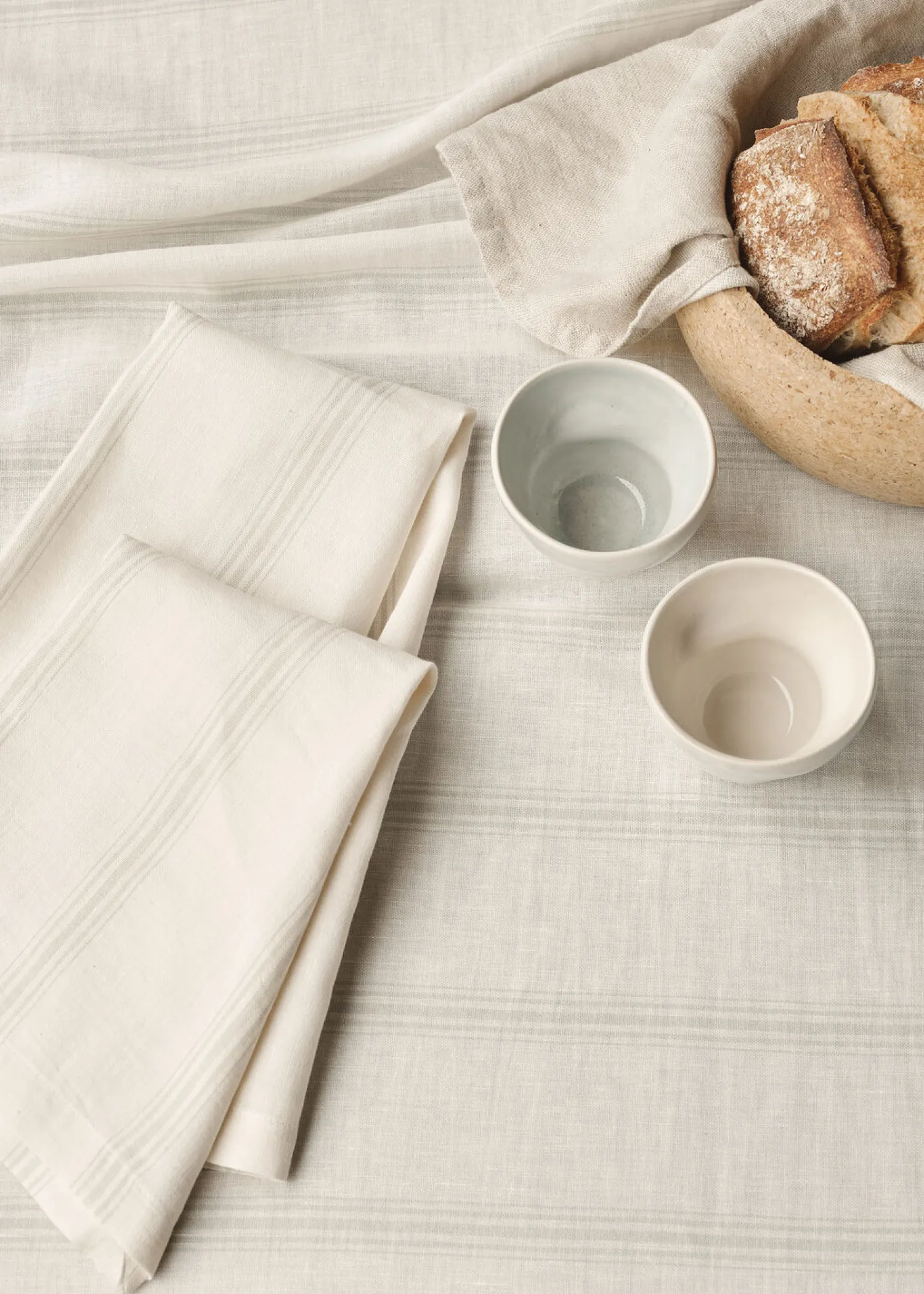 - Dug - Brise Table Cloth 200x200 cm - Grøn*Compliments Discount