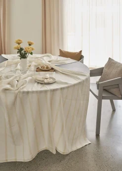 - Dug - Brise Table Cloth 150x290 cm - Gul*Compliments Sale