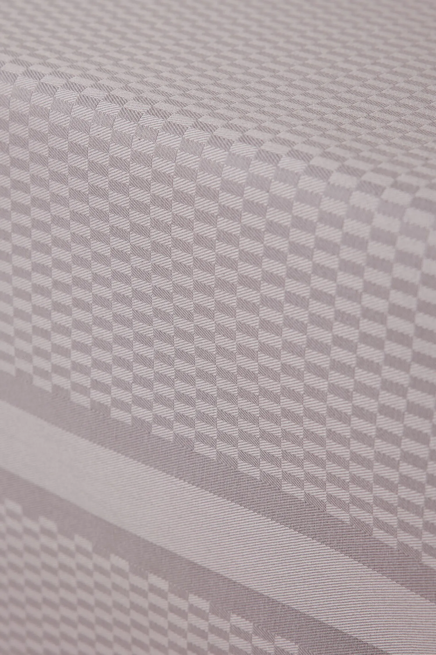 - Dug - Tile Damask Table Cloth 150x 350 cm - Ash rose^Compliments Hot