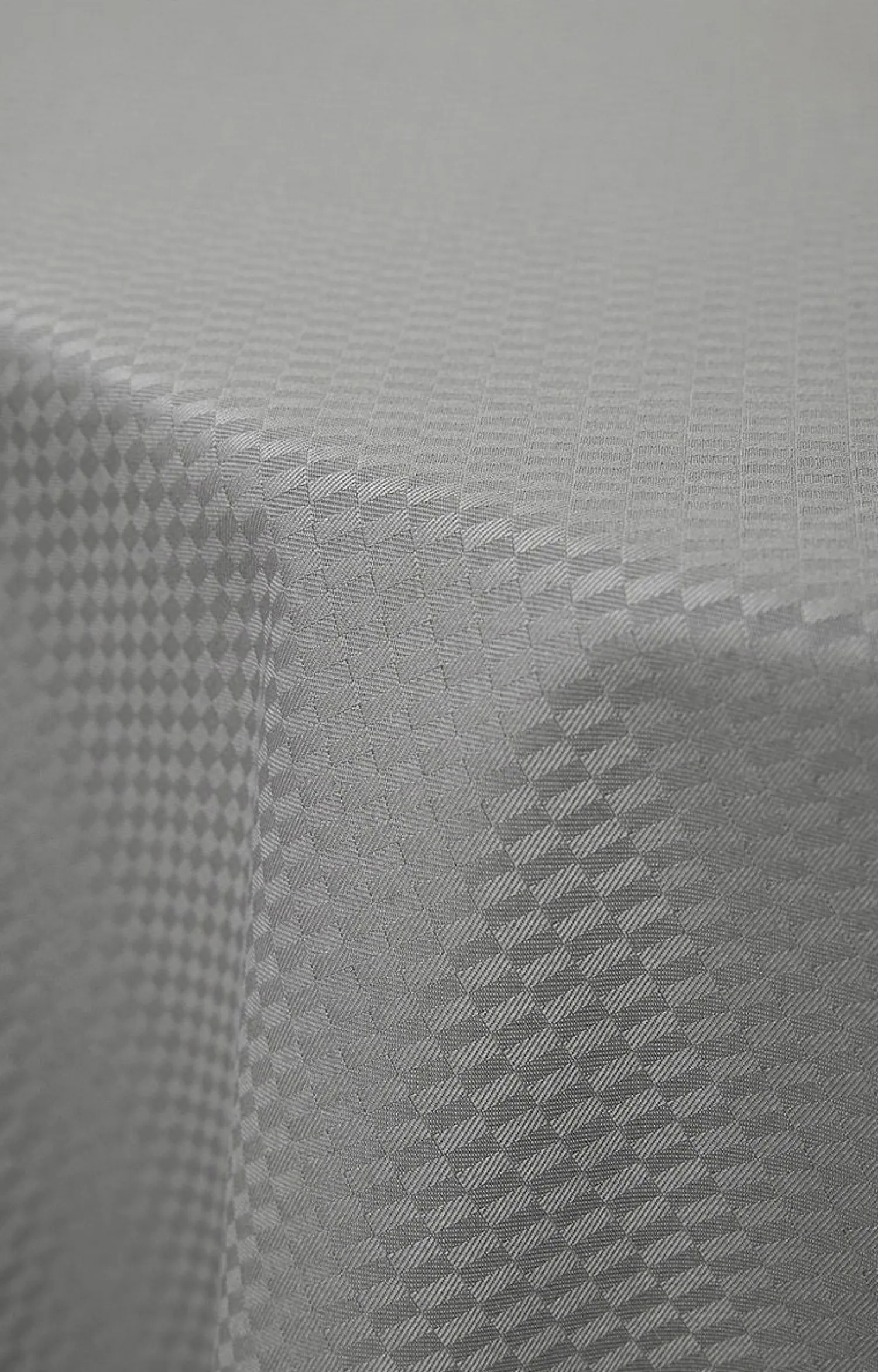 - Dug - Tile Damask Table Cloth dia. 200 cm - Sølv grå*Compliments Clearance