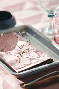 - Dug - Wind Damask 140x370 cm - Rose*Compliments Online