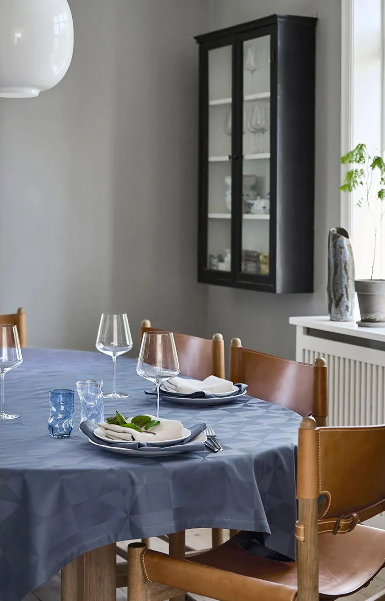 - Dug - Wind Damask 160x220 cm - Blå*Compliments Best