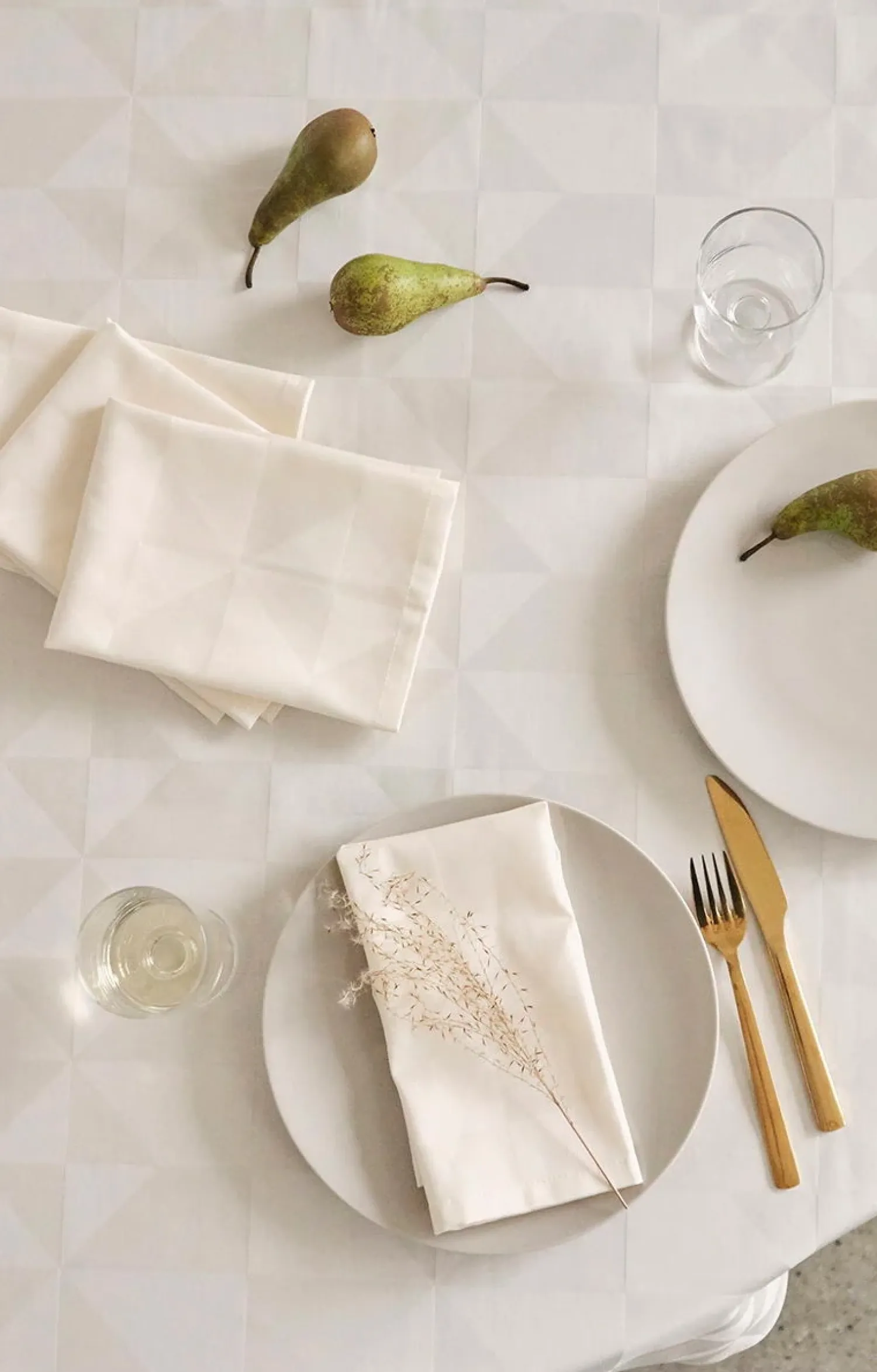 - Dug - Wind Damask 160x370 cm - Cream^Compliments Outlet