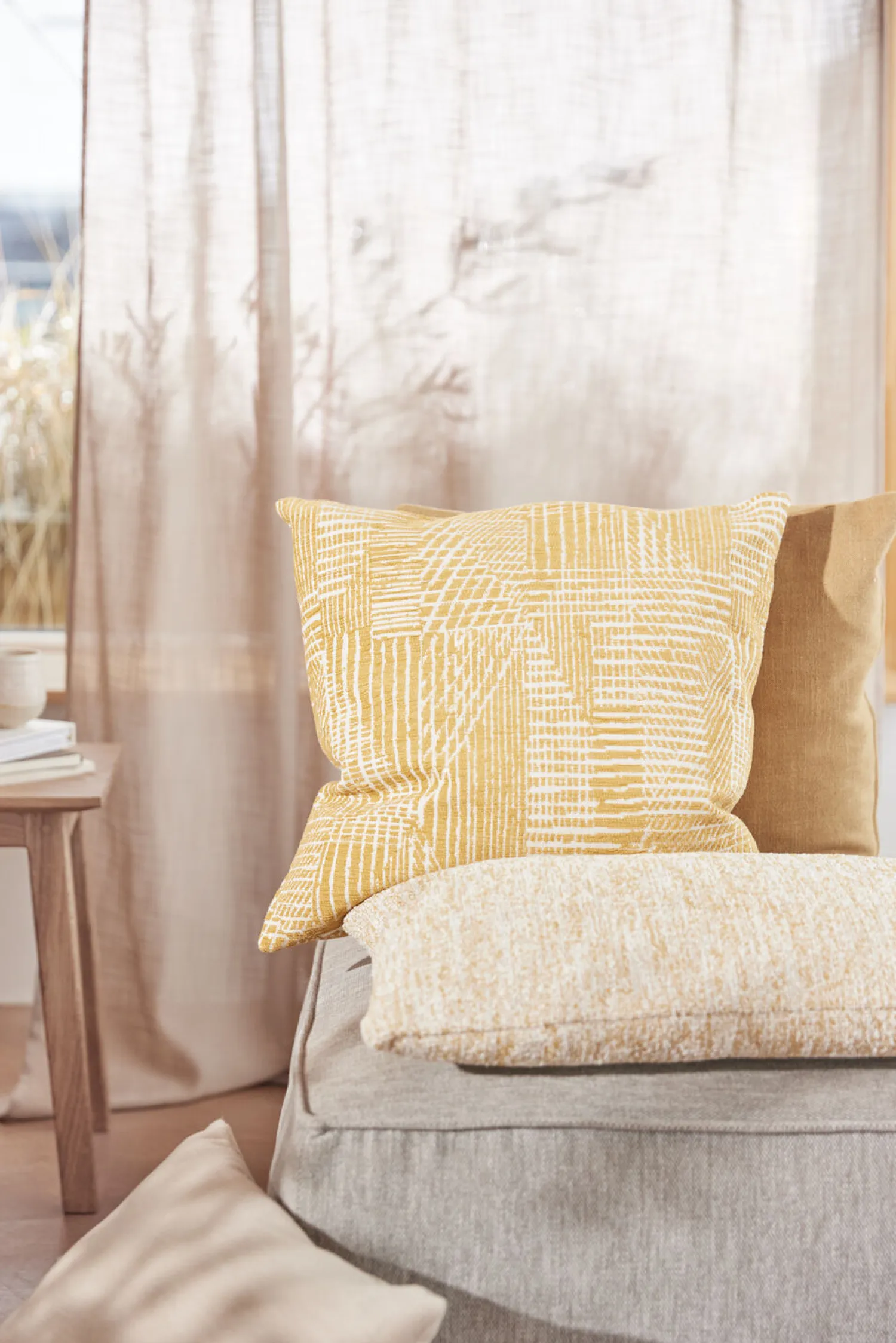 - Pudebetræk Manon 40x60 cm - Okker^Compliments Outlet