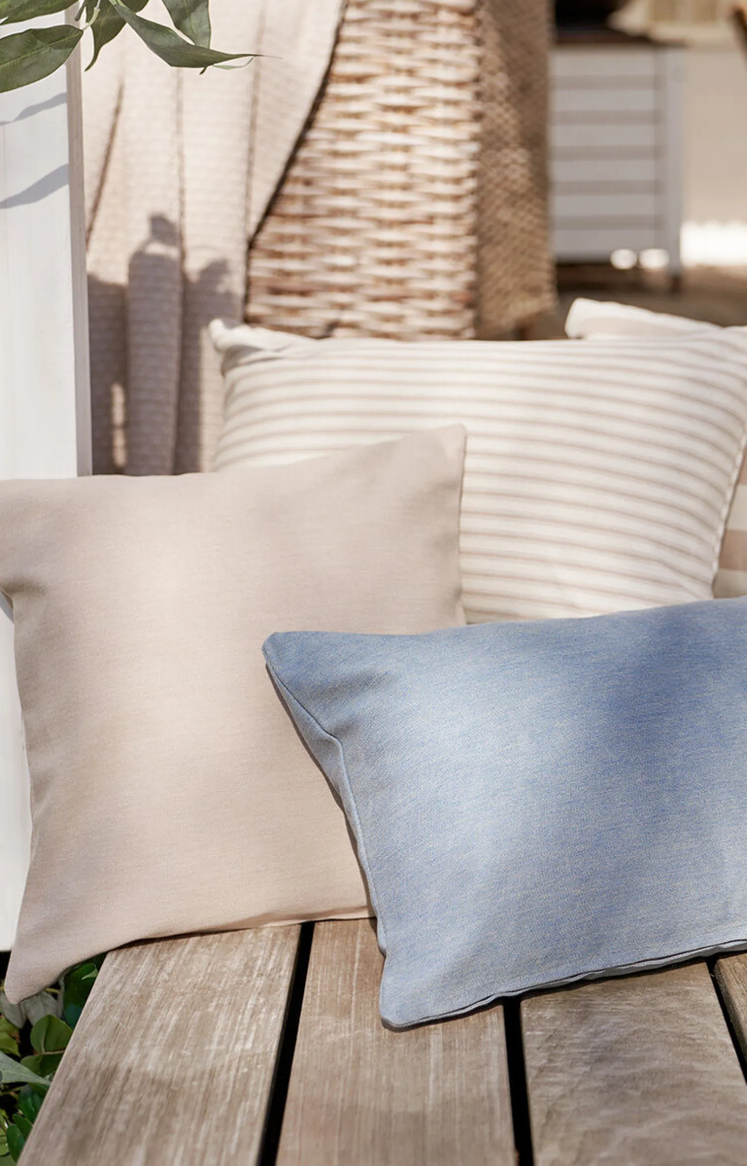 - Pudebetræk Outdoor Basic 45x45 cm - Sand*Compliments Outlet