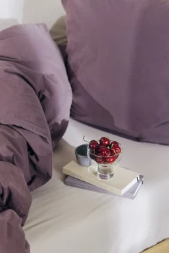 - Sengetøj - Stone Bed Linen 140x220/60x63 cm - Plum^Compliments