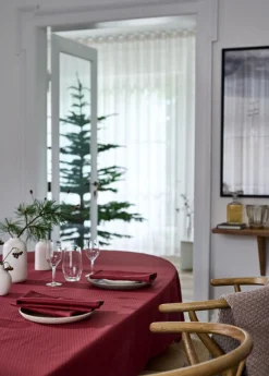 - Serviet - Tile Damask Napkin 45x45 cm - 4 pack - Vinrød*Compliments Discount