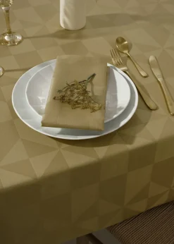 - Wind Damask Table Cloth 150x250 cm - Messing^Compliments Clearance
