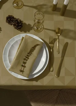 - Wind Damask Table Cloth 150x250 cm - Messing^Compliments Clearance