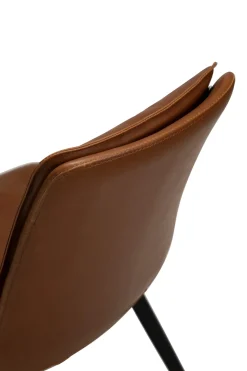 DAN-FORM - FIERCE Stol - Vintage lysebrun kunstlæder* Outlet