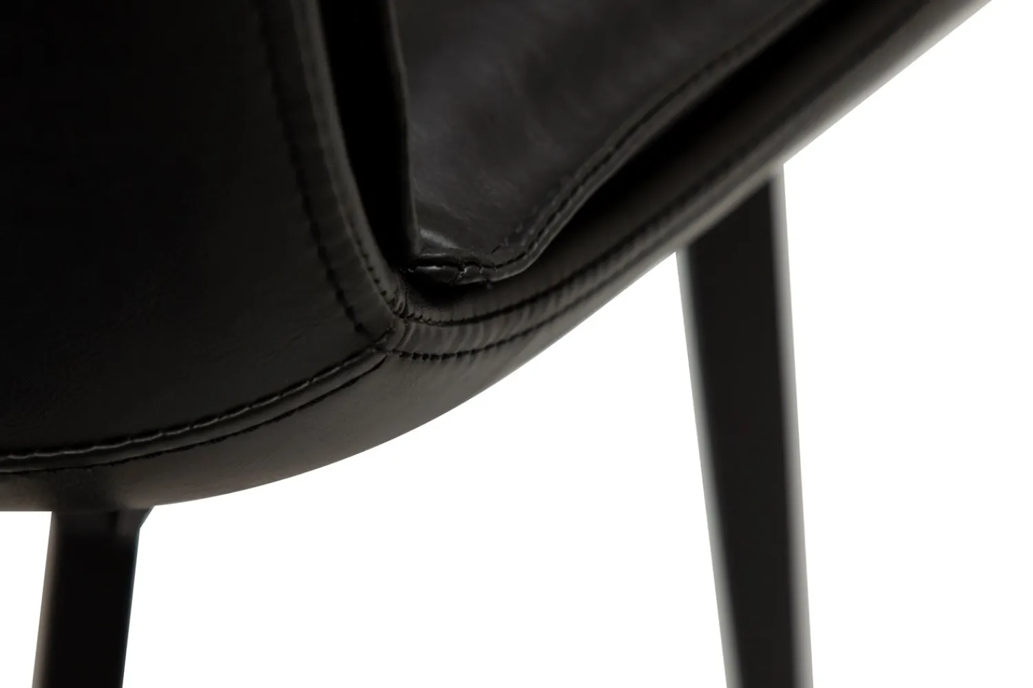 DAN-FORM - FIERCE Stol - Vintage sort kunstlæder^ Online