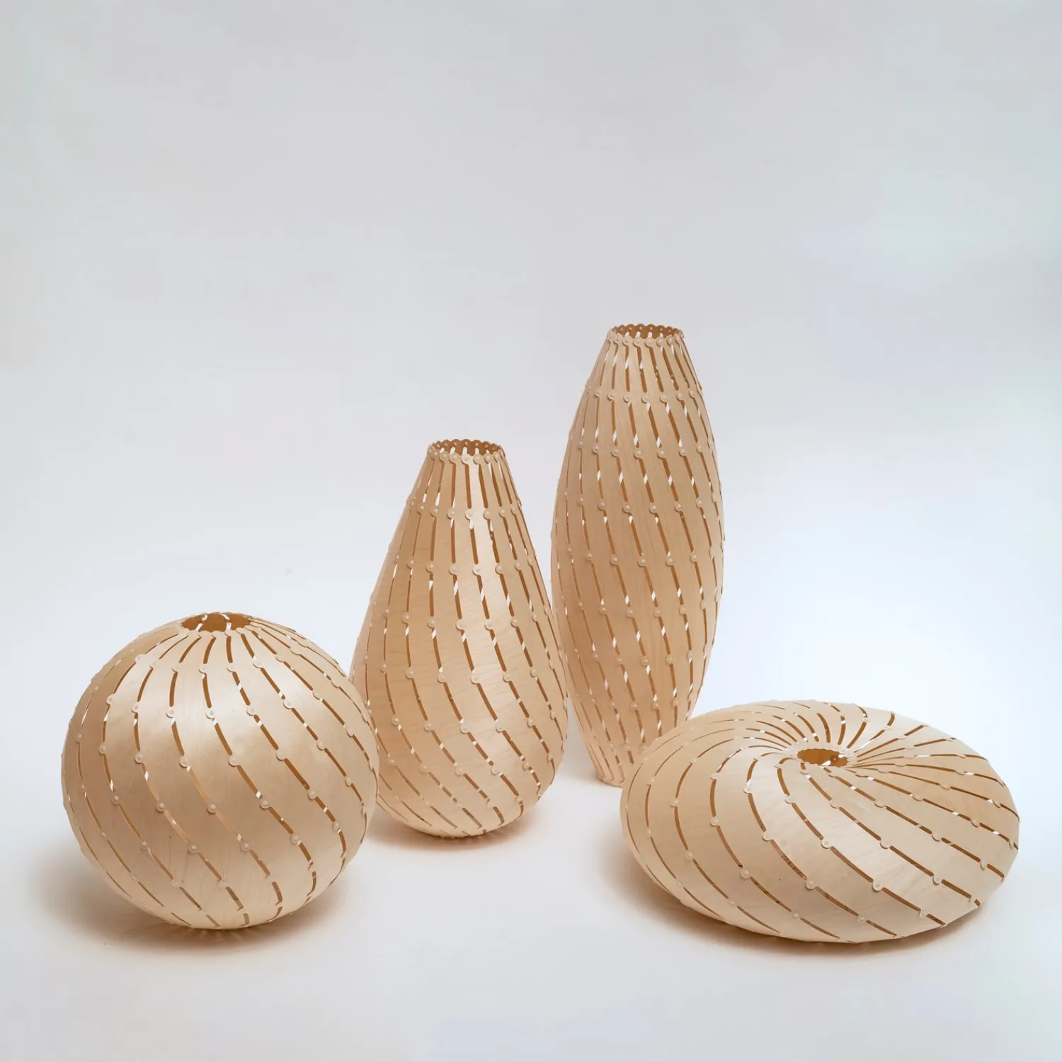 - Ebb Bounce Lampe, natur^David Trubridge