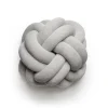 pude - Knot pude i lysegrå^Design House Stockholm Online