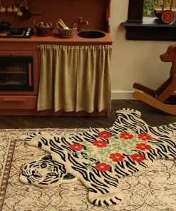 - Floral White Gulvtæppe - Large^Doing Goods Clearance