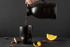 - Kande - Dented Jug - Mat Sort - 0,75 L*Dutchdeluxes Discount