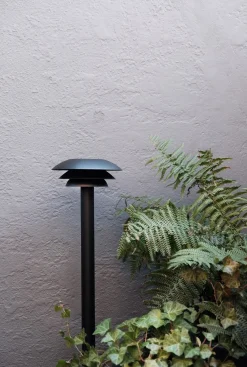Dyberg Larsen - DL20 bedlampe - udendørs havelampe - sort (højde 80 cm)* Hot