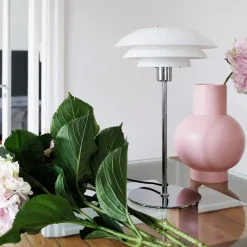 - DL31 Opal bordlampe - Opal/Krom*Dyberg Larsen Discount