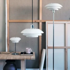 - DL31 Opal bordlampe - Opal/Krom*Dyberg Larsen Discount